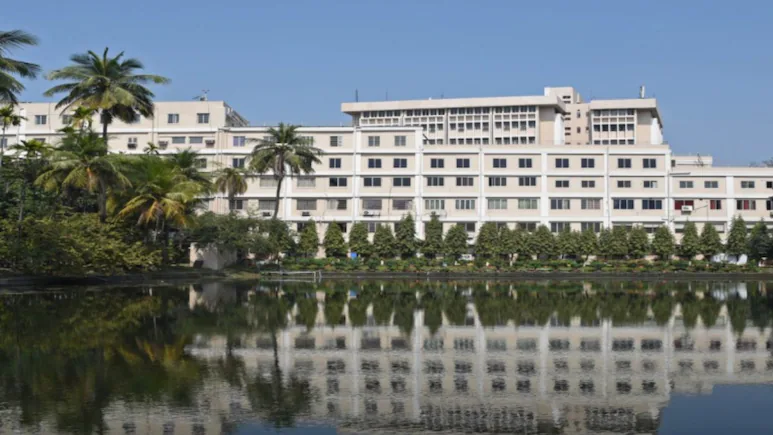 “Top Kolkata Institute Vandalized with Hate Graffiti a Day After Delhi Blast”